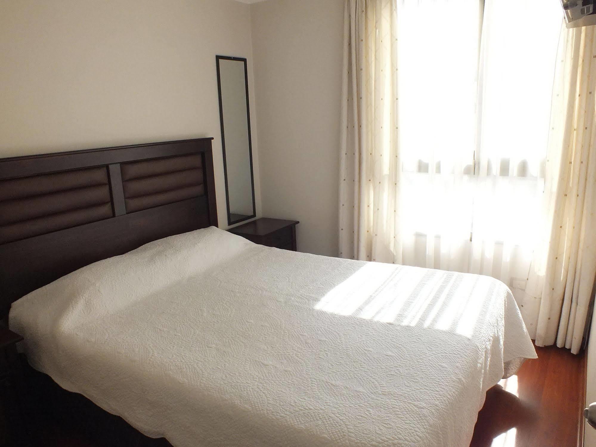 Sys Suites Tarapaca ซานติอาโก ภายนอก รูปภาพ