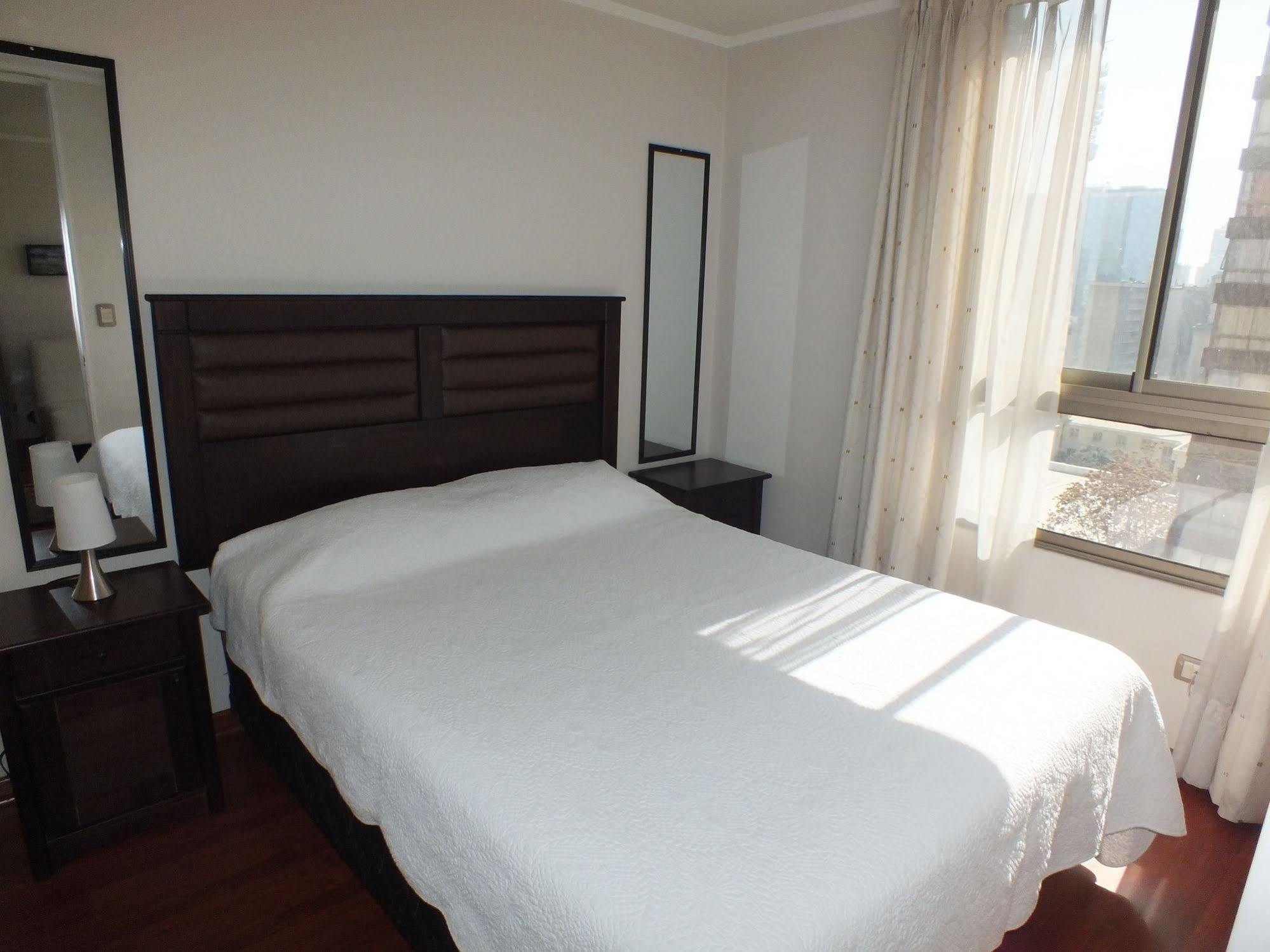Sys Suites Tarapaca ซานติอาโก ภายนอก รูปภาพ